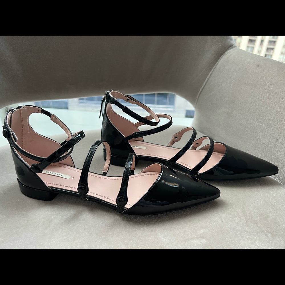 ZARA FLATS